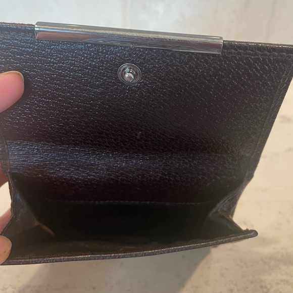 EUC Gucci monogram wallet - Picture 3 of 7